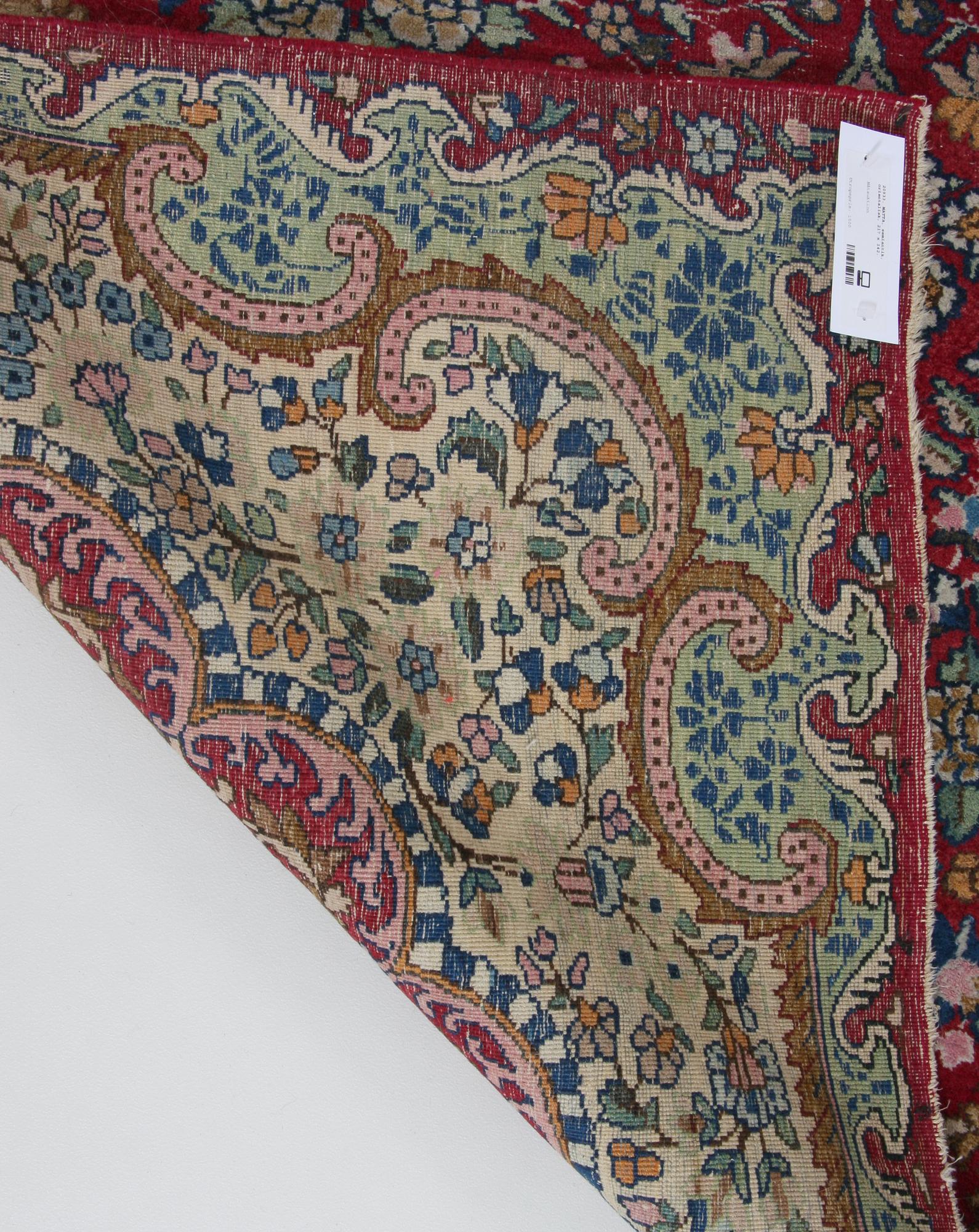 MATTA, semiantik, orientalisk, 217 x 142.