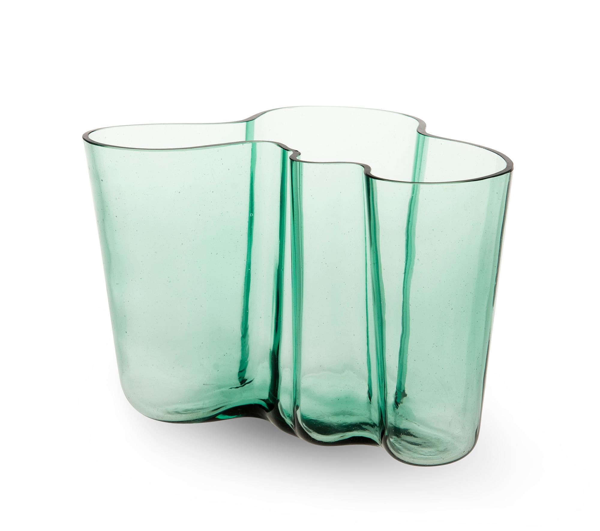 Alvar Aalto, VAS, modell 9750, Karhula Glasbruk i produktion 1937-1949.