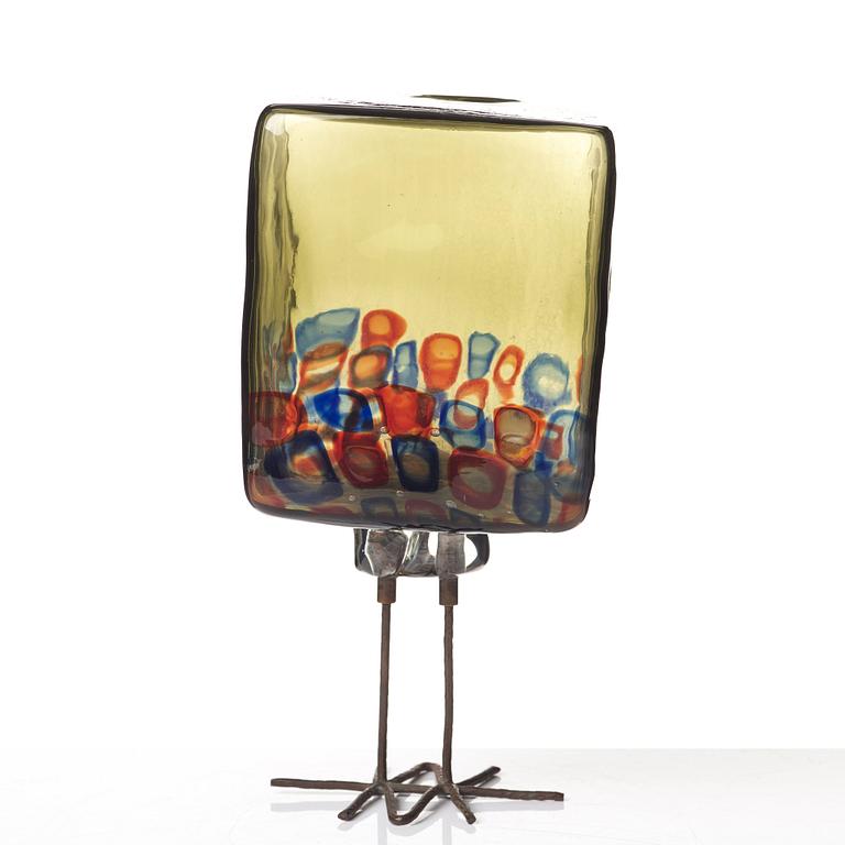Alessandro Pianon, a "Pulcino" glass sculpture of a bird, Vistosi, Italy 1960's, model S191.