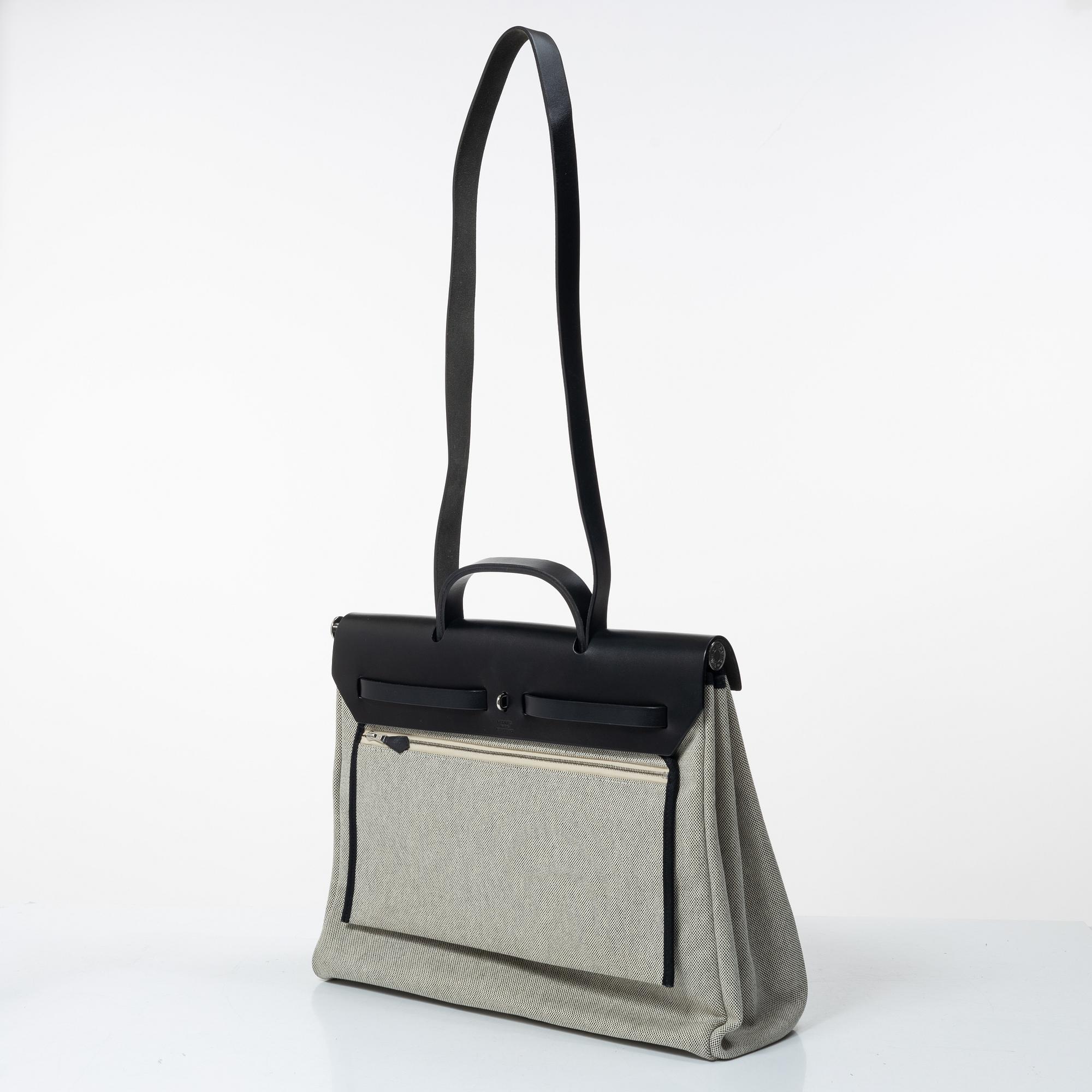 Hermès, Bag, “Herbag Zip Pegase”.