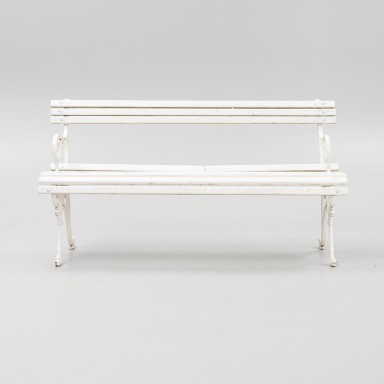 A cast iron garden sofa, 20th century.