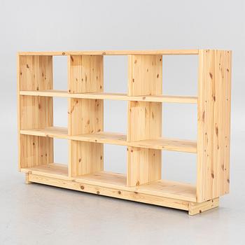 Yuchen Wu, bokhylla, "Fyr", Normann Copenhagen, samtida.