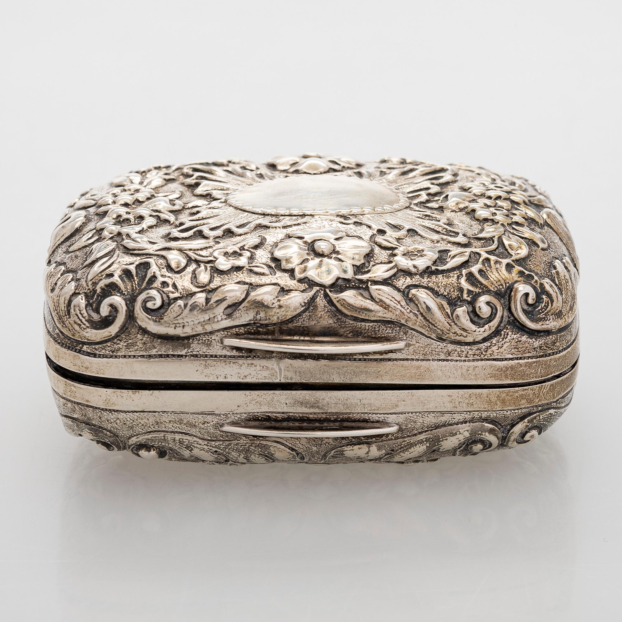 Tvålkopp, silver, Thomas Johnson II, London 1889.