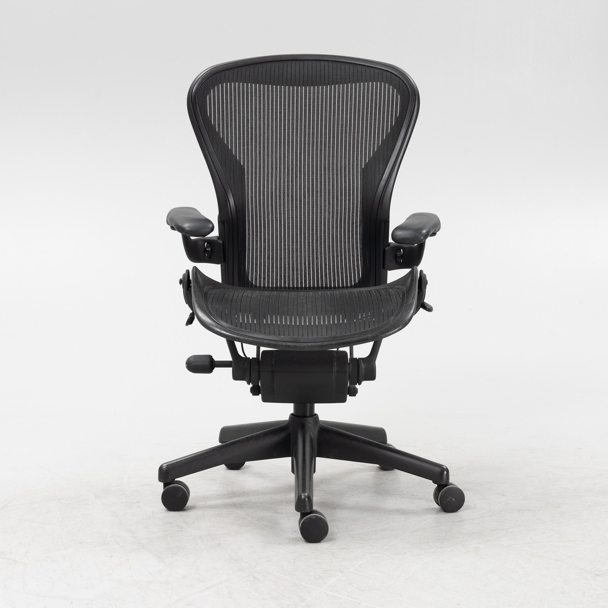 Don Chadwick/Bill Stump, skrivbordsstol, "Aeron", Herman Miller.