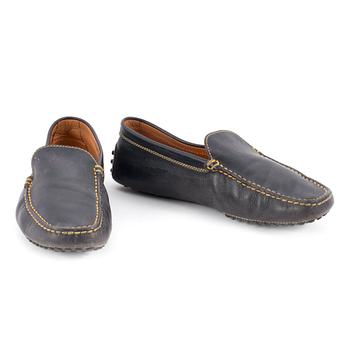 TOD'S, ett par herr loafers. Storlek 7.