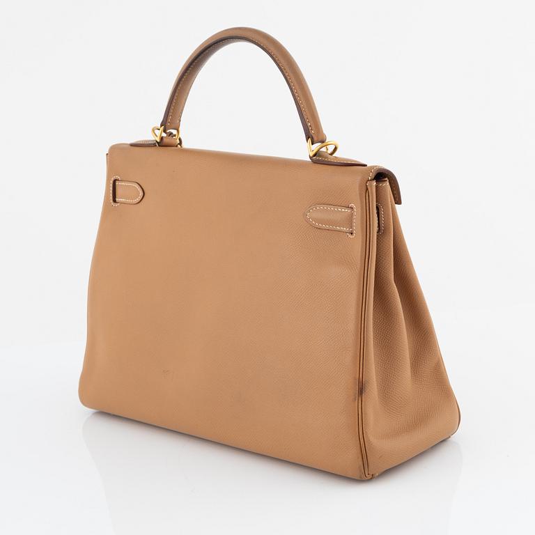 Hermès, "Kelly 32" 2001.
