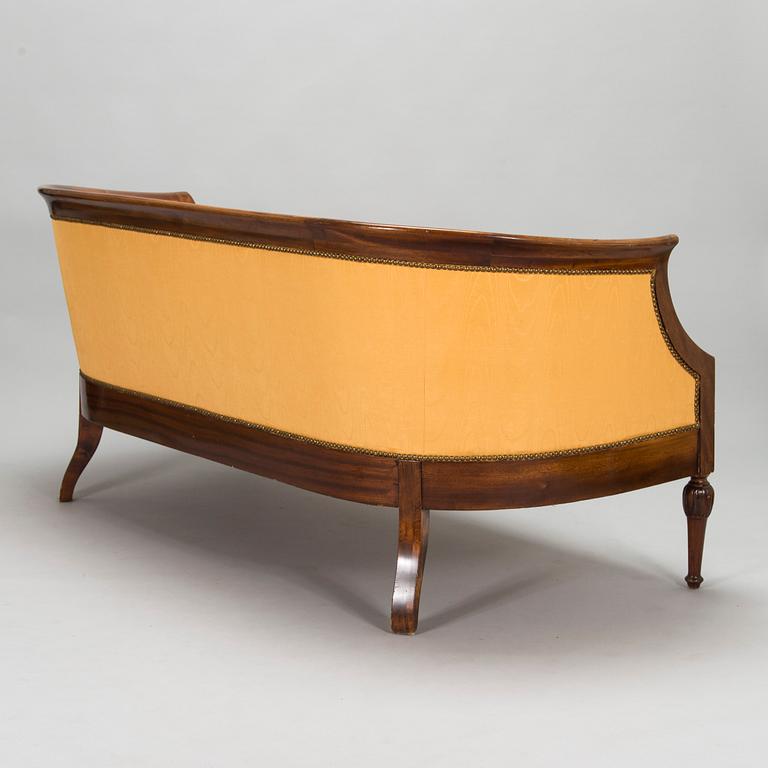 Sohva, mahonki ja mahonkiviilu, 1920-30-luku.