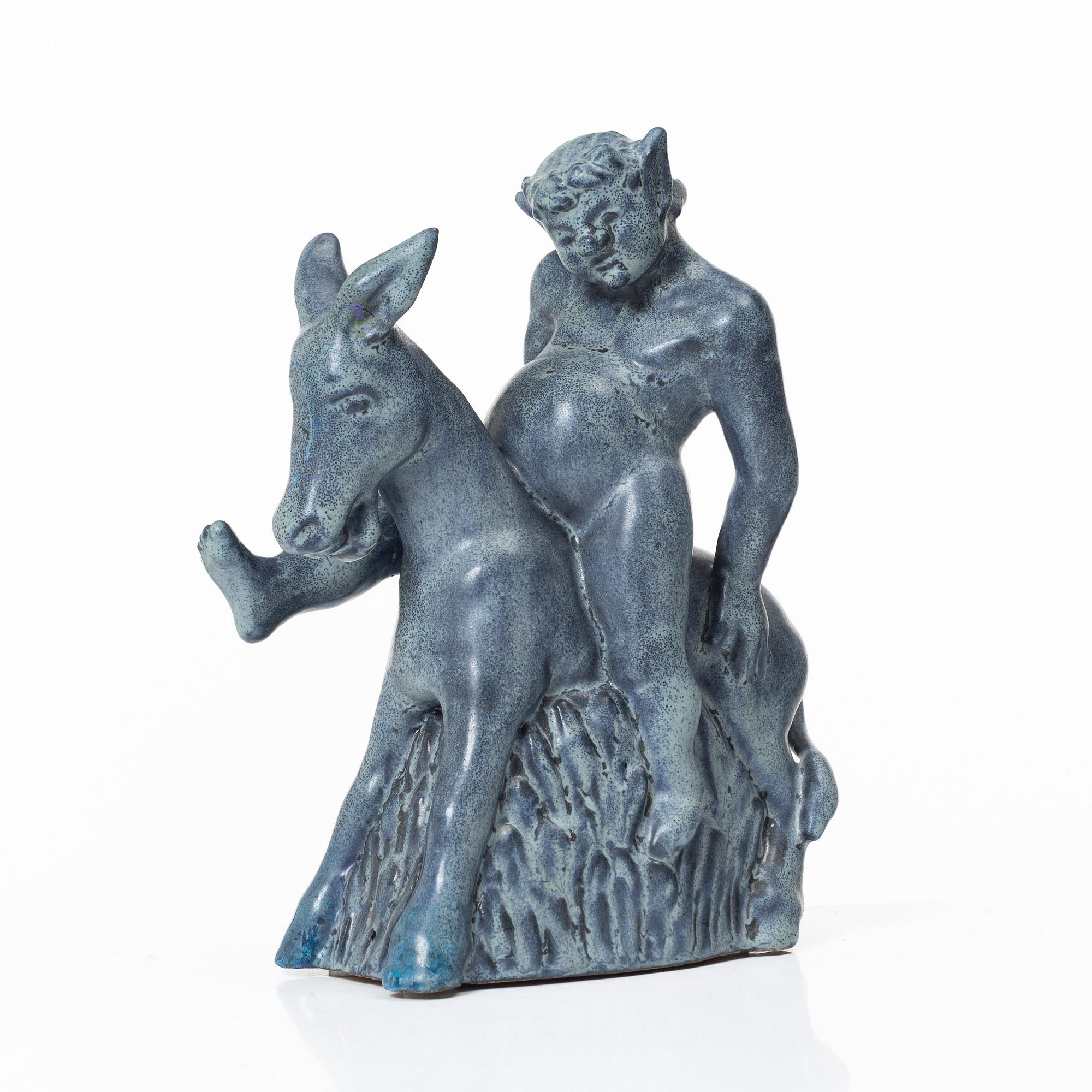 Åke Holm, an earthenware sculpture, Höganäs.