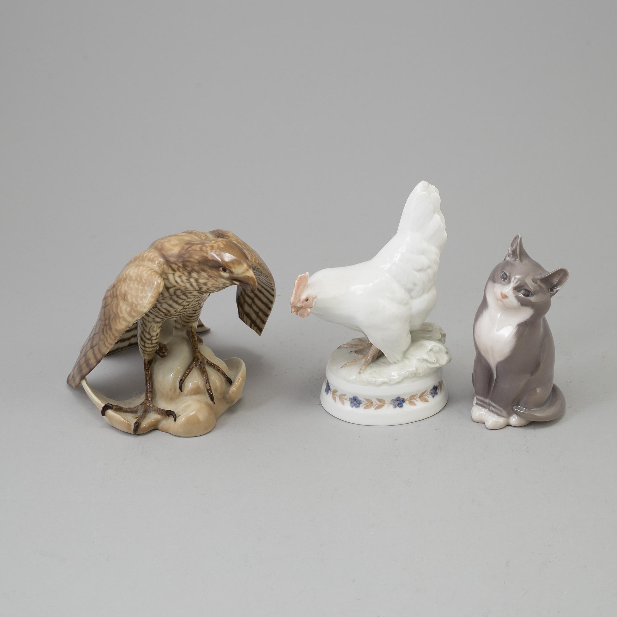 A lot of 9 figurines, including Royal Copenhagen and Rörstrand.