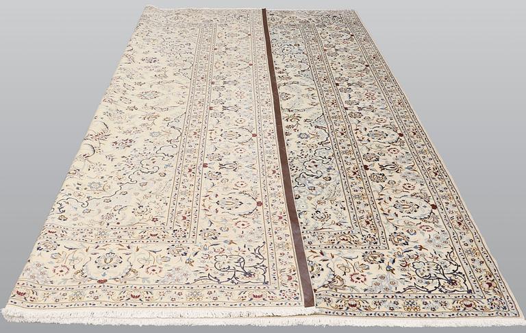 A carpet, Nain, Part Silk, sk 9LAA, ca 403 x 303 cm.