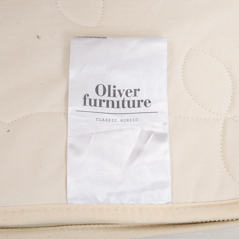 Dagbädd, "Wood", Oliver Furniture, samtida.