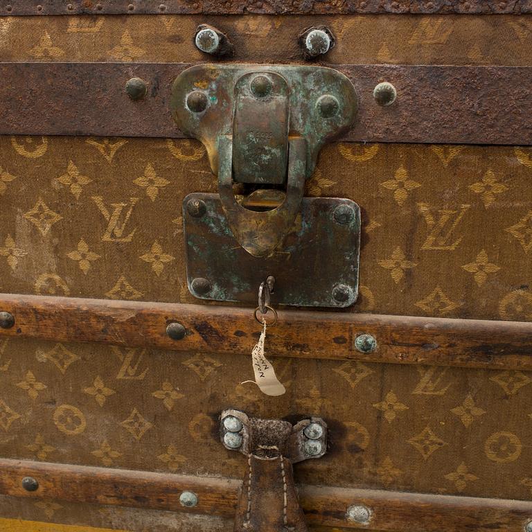 TRUNK, Louis Vuitton. 1880 th.