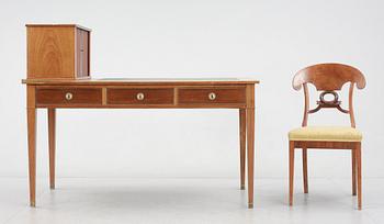 SKRIVBORD, sengustaviansk stil, tidigt 1900-tal.