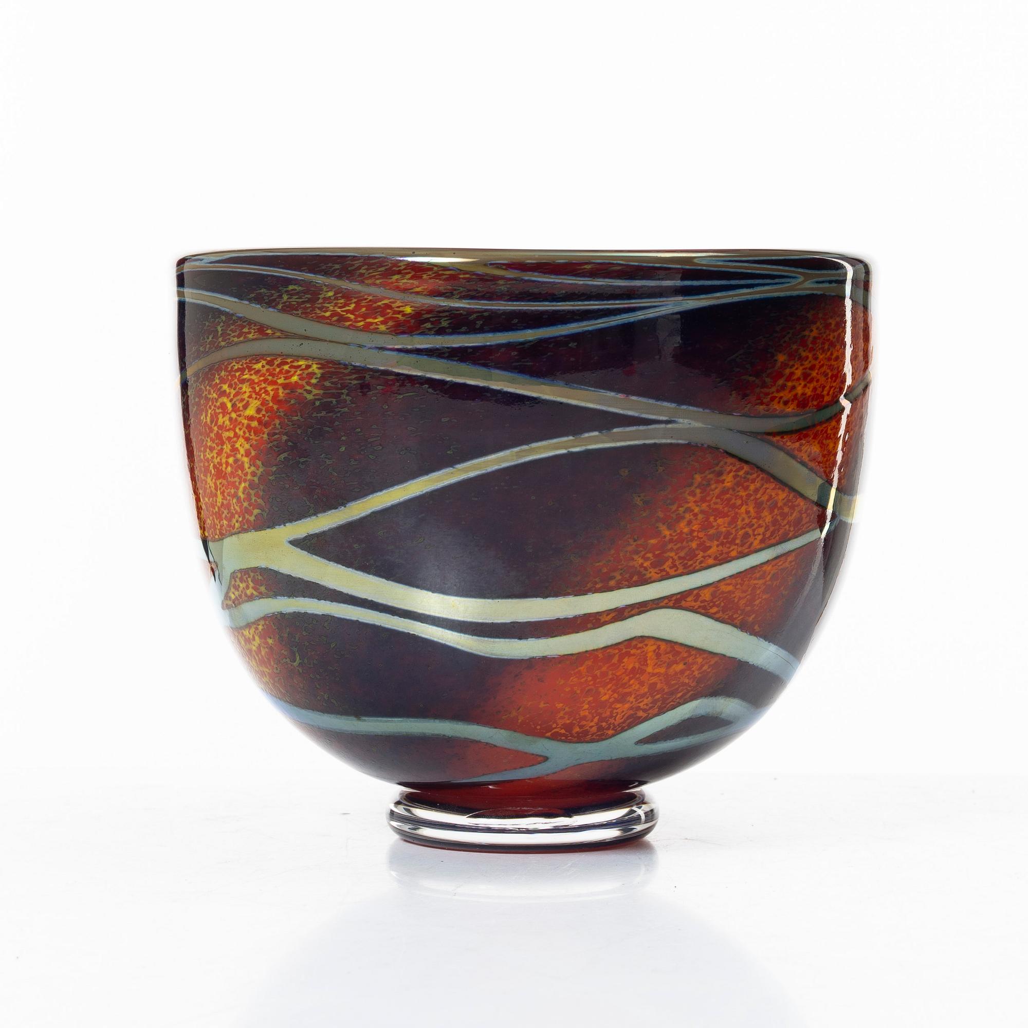 Wilke Adolfsson, a bowl, 2004.