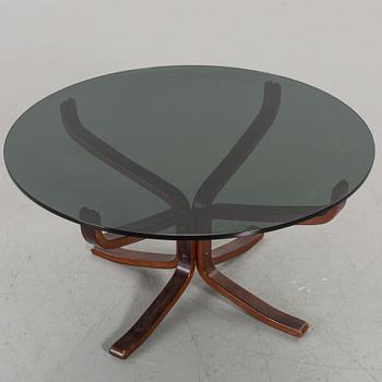 A COFFEE TABLE BY SIGURD RUSSEL FOR VATNE MÖBLER, Norway.