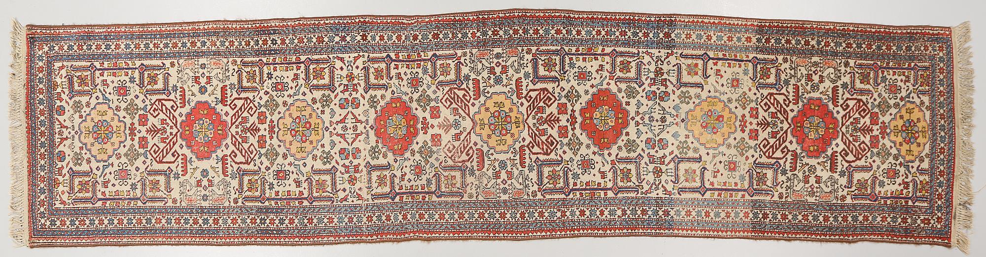 GALLERIMATTA, orientalisk, old/semiantik, 386 x 92 cm.