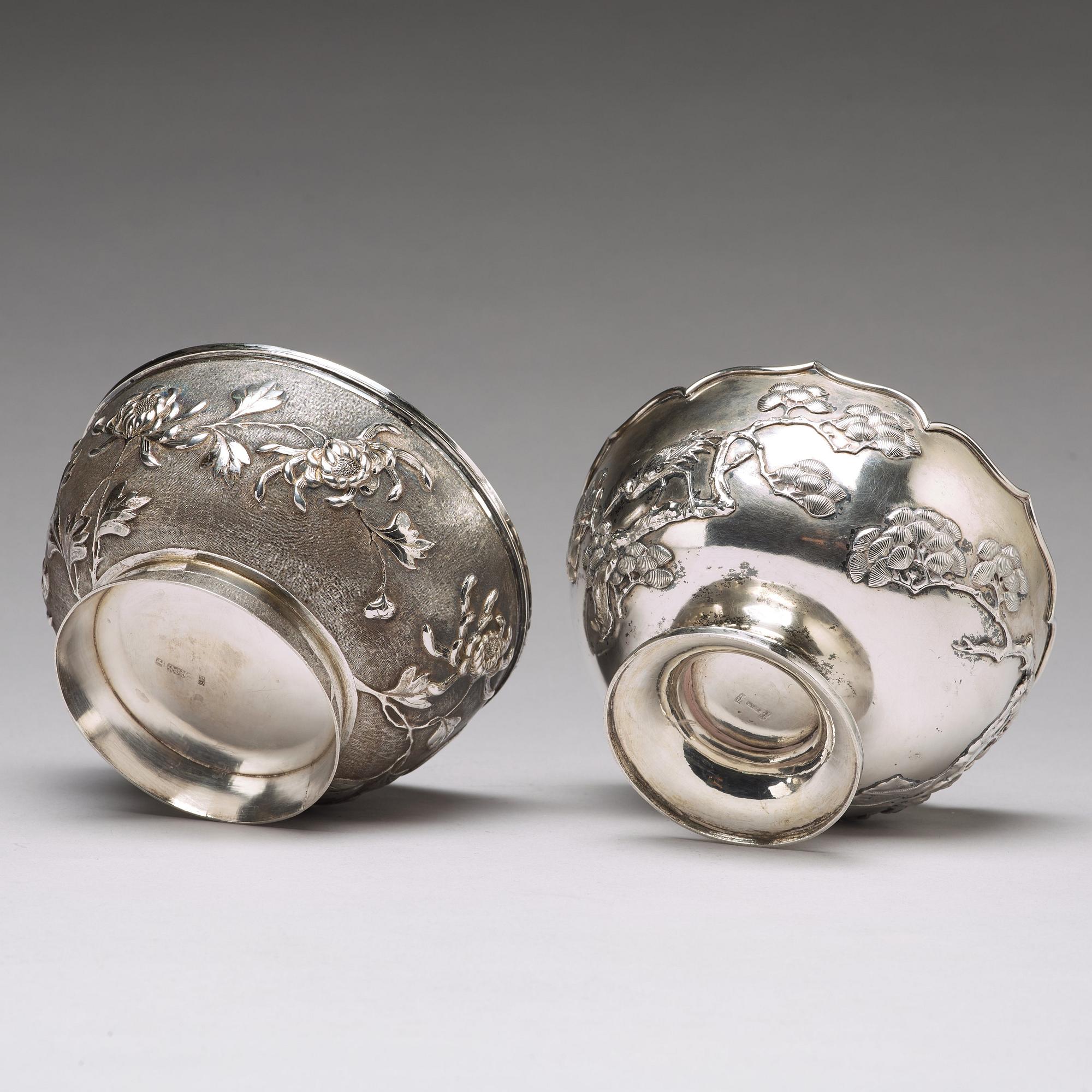 SKÅLAR, silver, två stycken. Shanghai, tidigt 1900-tal. En med mästarstämpel ZeeWo.