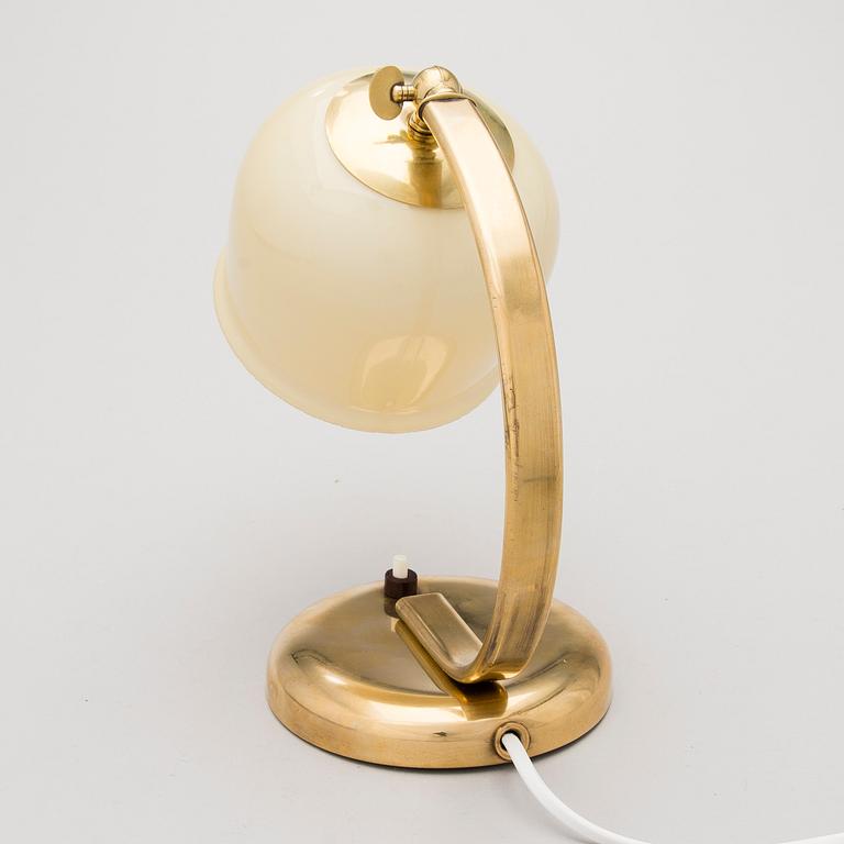 PAAVO TYNELL, A 1930s '5216' table lamp for Taito, Finland.