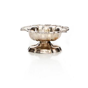 SALTKAR, silver. Ryssland, senempire/nyrokoko 1842. Ca 40gr.