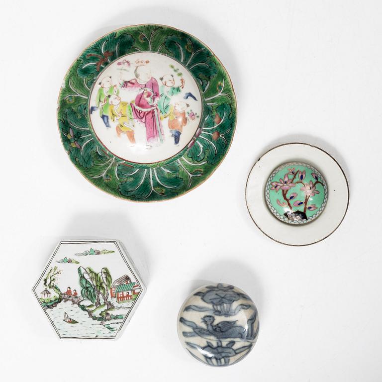 Four Chinese boxes with covers and a dish, porcelain and cloisonné, Ming and late Qing also 20th century.