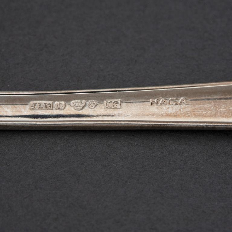 A model 'haga' silver cutlery, marked JLH, second half of the 20th century (37 pieces).
