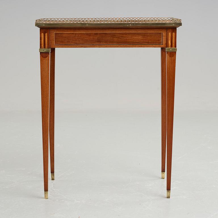 A Gustavian late 18th century table by Georg Haupt (master in Stockholm 1770-1784), not signed.
