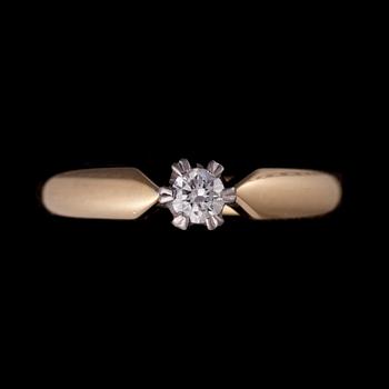 RING, 18K guld, diamant, Kultajousi, 2005. Vikt ca 4,1 g.