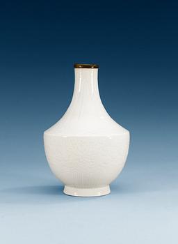 A set of two white glaze bronze shaped vessels, Qing dynasty, Kangxi (1662-1722).