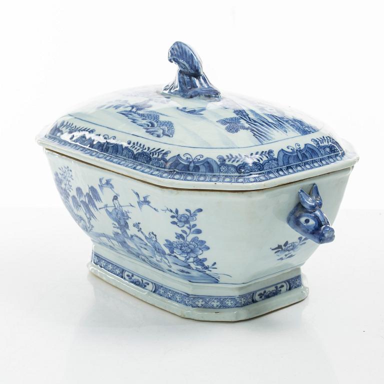 Porcelain, 9 decares, China, 18th-19th century.