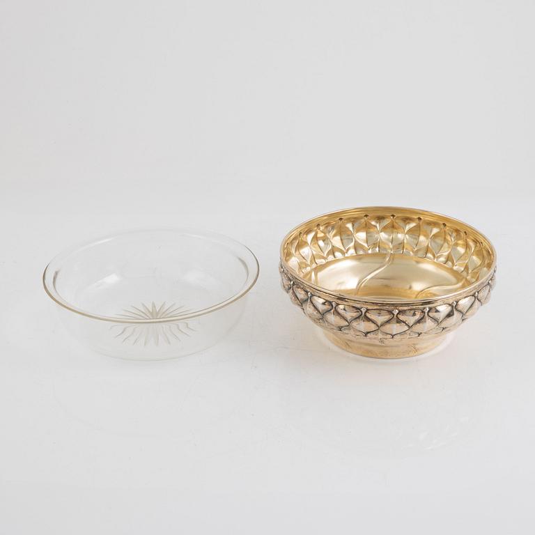 A Swedish silver bowl, mark of CG Hallberg, Stockholm 1908.