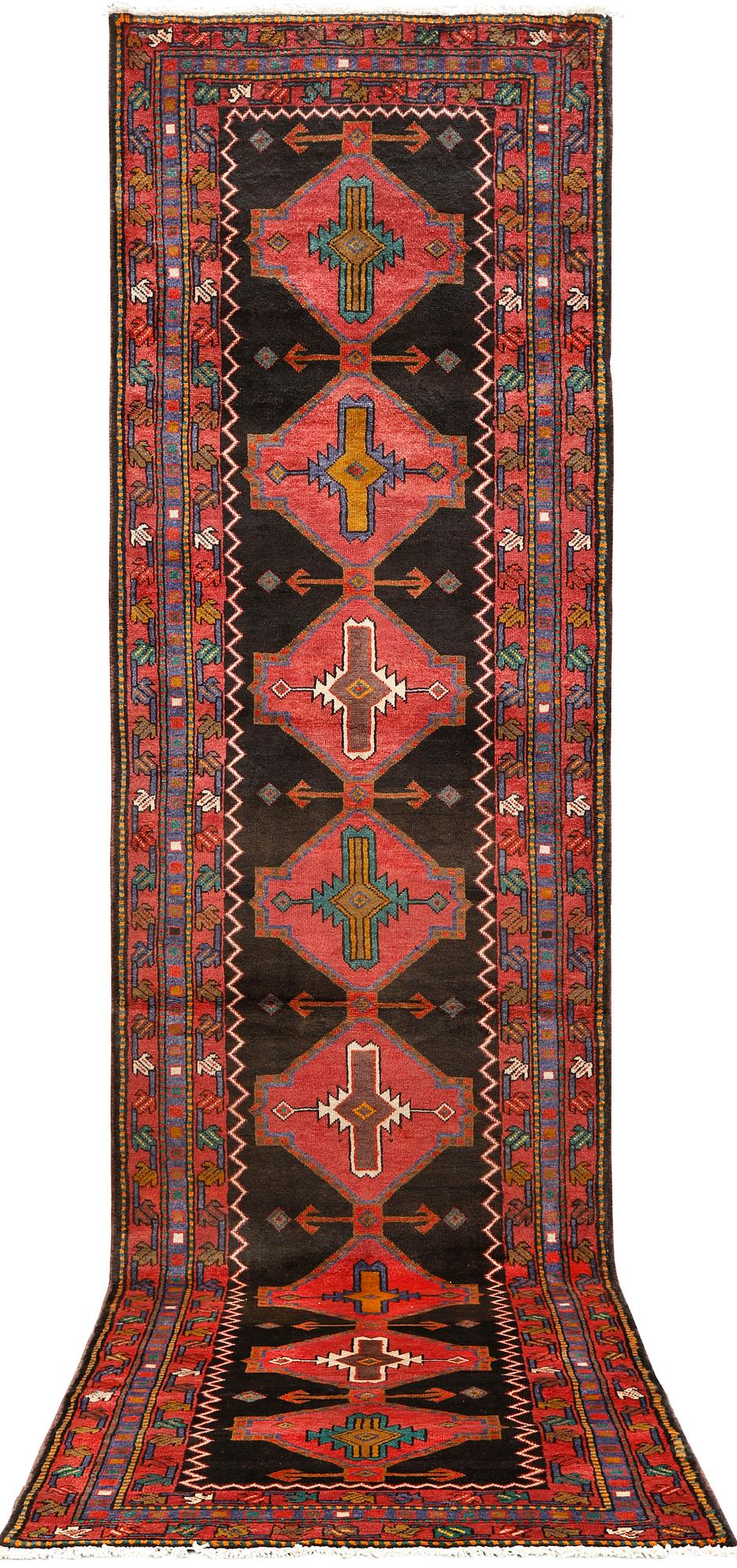 A Tabriz rug, approx. 448 x 114 cm.
