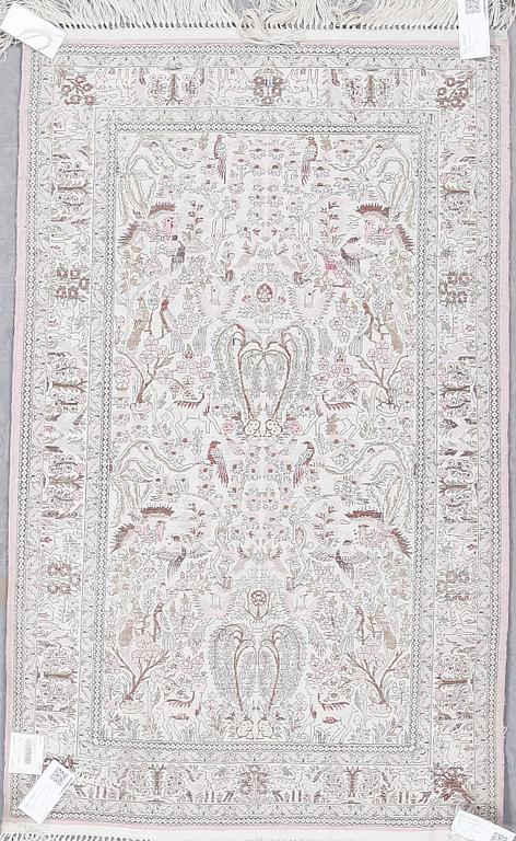 MATTA, orientalisk, silk, 122x77.
