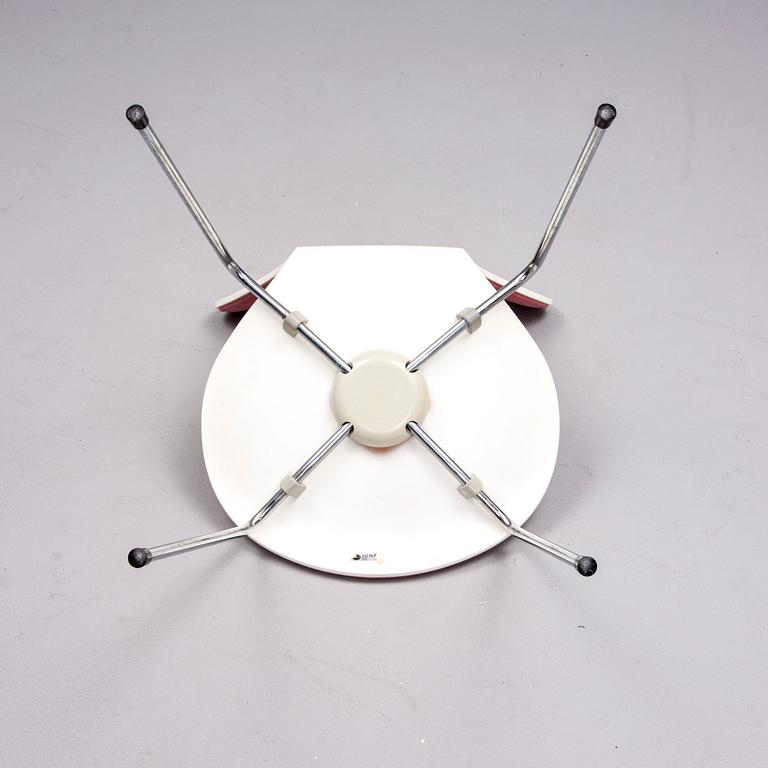 STOL, "Sjuan", Arne Jacobsen, Fritz Hansen, Danmark 1989.