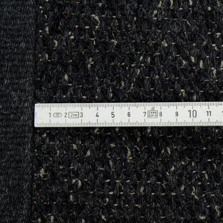 A carpet, "Esther 600", Gunilla Lagerhem Ullberg, Kasthall, ca 375 x 257 cm.