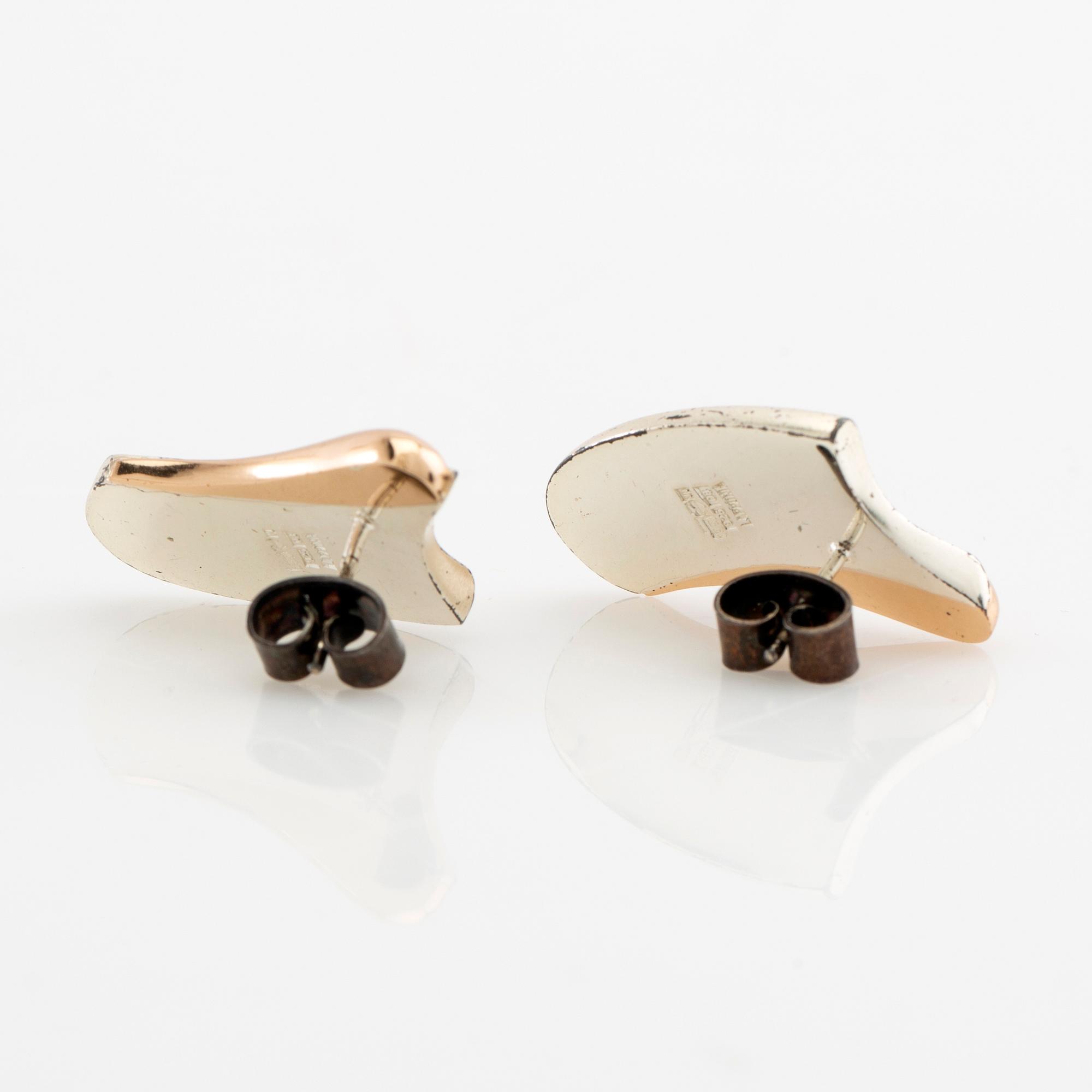 Poul Havgaard, Earrings "Conceive" silver and 14K gold, Lapponia 1991.