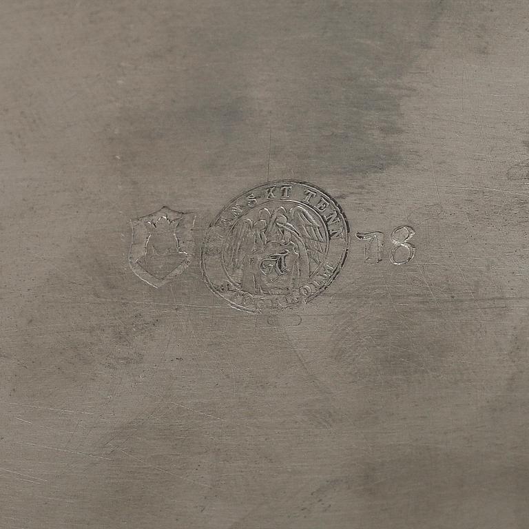 NILS FOUGSTEDT, a pewter jardiniere, Firma Svenskt Tenn Stockholm 1930.