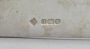 FRUKTBESTICK, 14 delar, silver och pärlemor, Sheffield 1900.