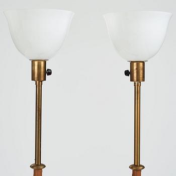 Harald Notini, golvlampor 1 par, modell "15242", Arvid Böhlmarks Lampvarufabrik, 1940-50-tal.