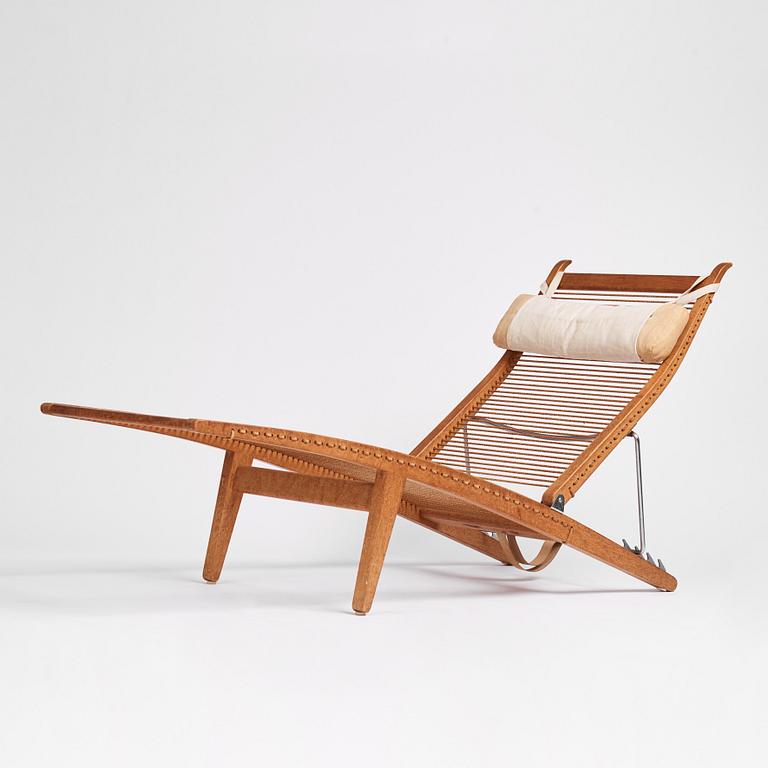 Hans J. Wegner, an oak lounge chair model "JH 524", Johannes Hansen, Copenhagen.