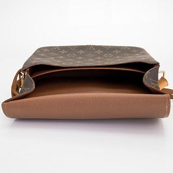 Louis Vuitton, a Monogram Canvas 'Cartouchière' bag.