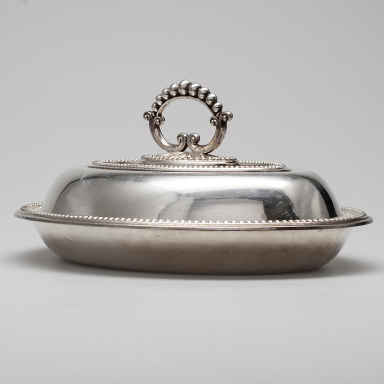 KAROTT, försilvrad, England, 1900-talets första hälft.