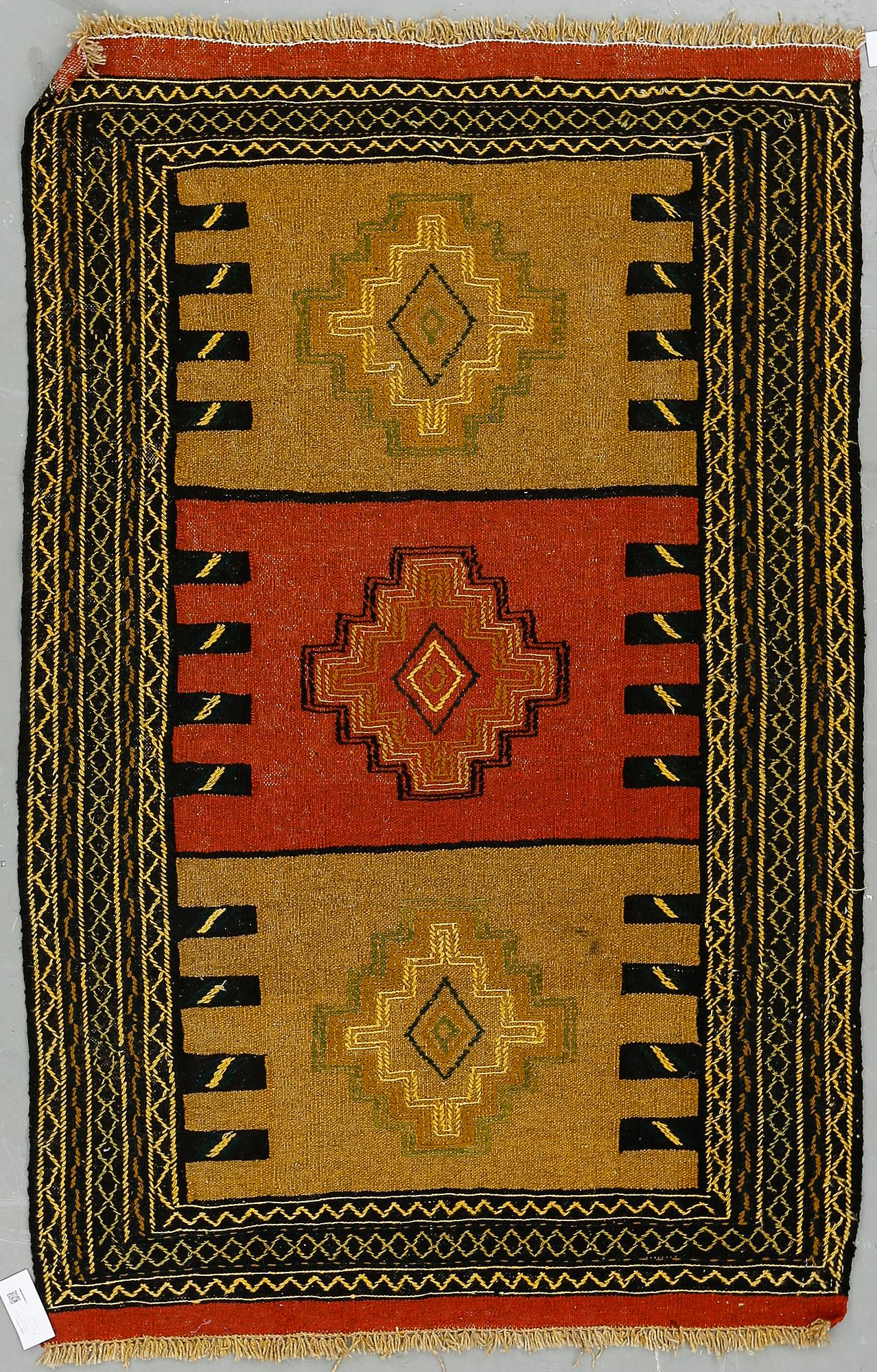 MATTA, Shiraz, kelim. Ca 174x120 cm.
