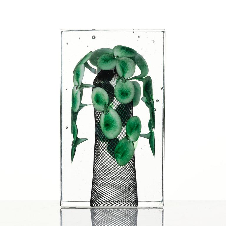 Oiva Toikka, a "Myöhäinen kevät" (Late Spring) glass sculpture, Nuutajärvi, Notsjö, 2008 for Iittala, Finland, ed 12/200.