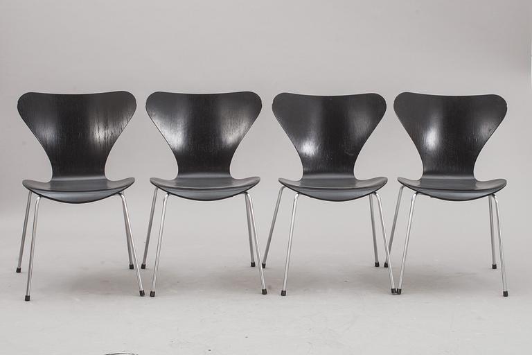 STOLAR, 4 st, "Sjuan", Arne Jacobsen, Fritz Hansen.