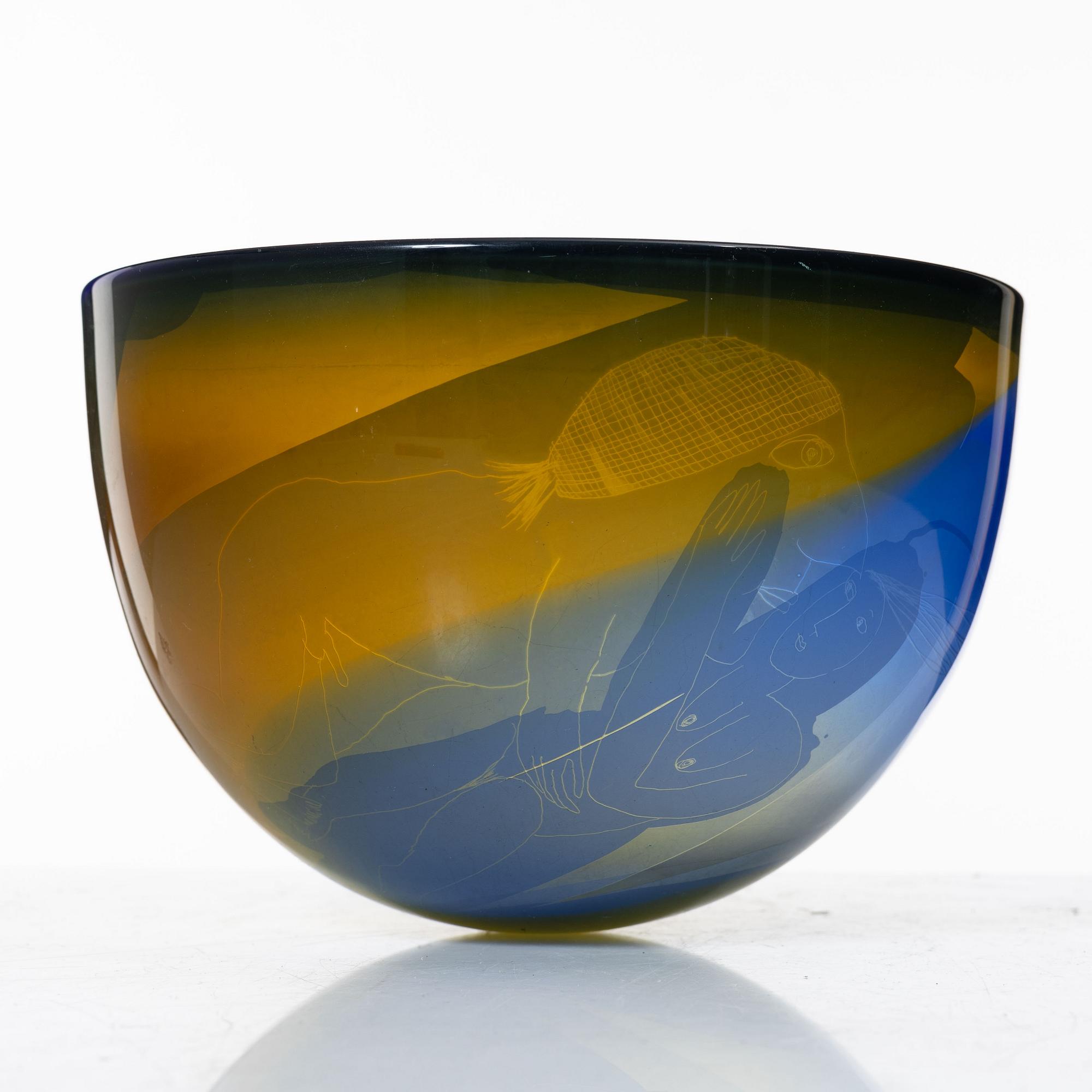 Ann Wolff (Wärff), a bowl, Stenhytta Glass Studio Transjö, blown by Wilke Adolfsson, 1982.