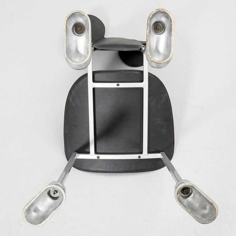Javier Mariscal, stol, "Garriri / Mickey Mouse Chair" formgiven 1988 för Akaba, Spanien.