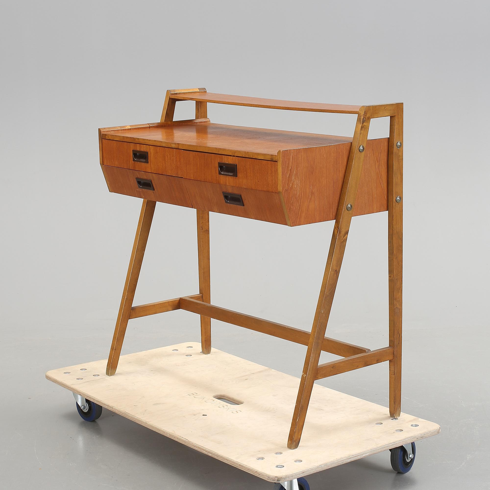 SKRIVBORD, 1950/60-tal.