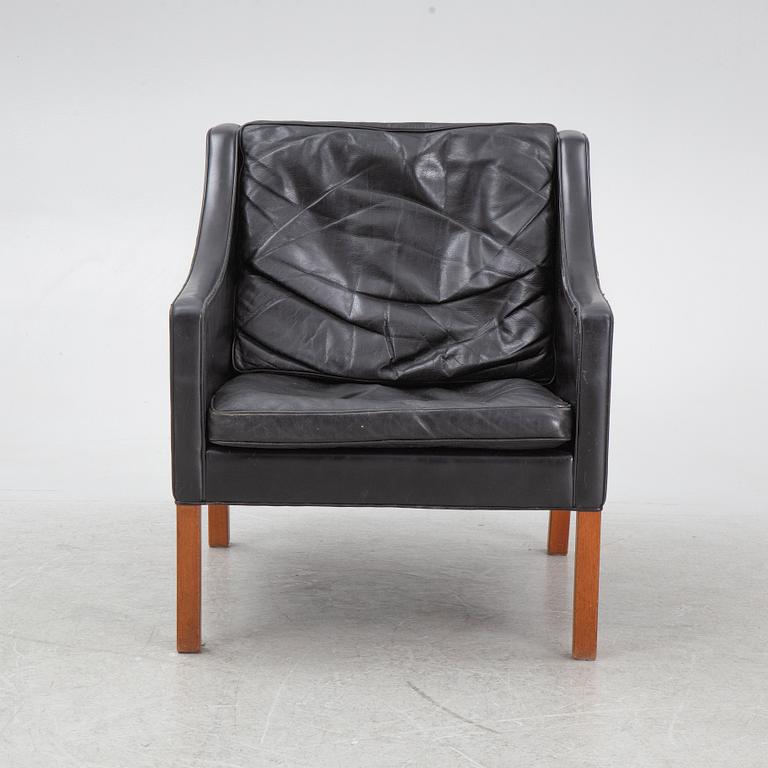 Børge Mogensen, a model 2207 armchair with ottoman, Fredericia Stolefabrik, Denmark, second half of the 20th century.