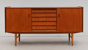 SIDEBOARD, 1900-talets andra hälft.