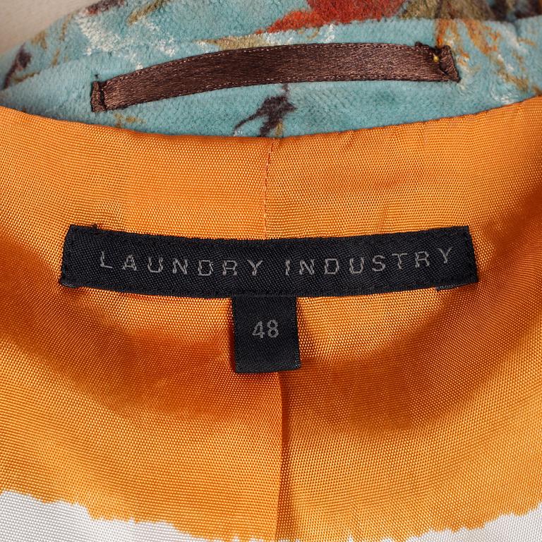 LAUNDRY INDUSTRY, a velvet jacket, size 48.